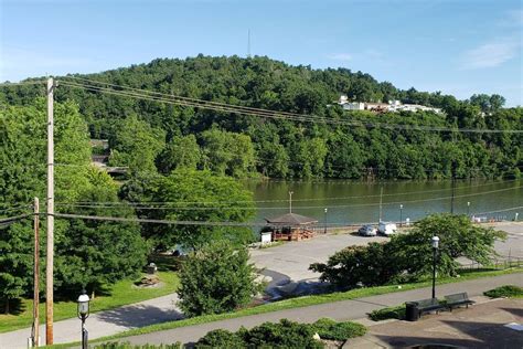 hotel near star city|star city west virginia hotels.